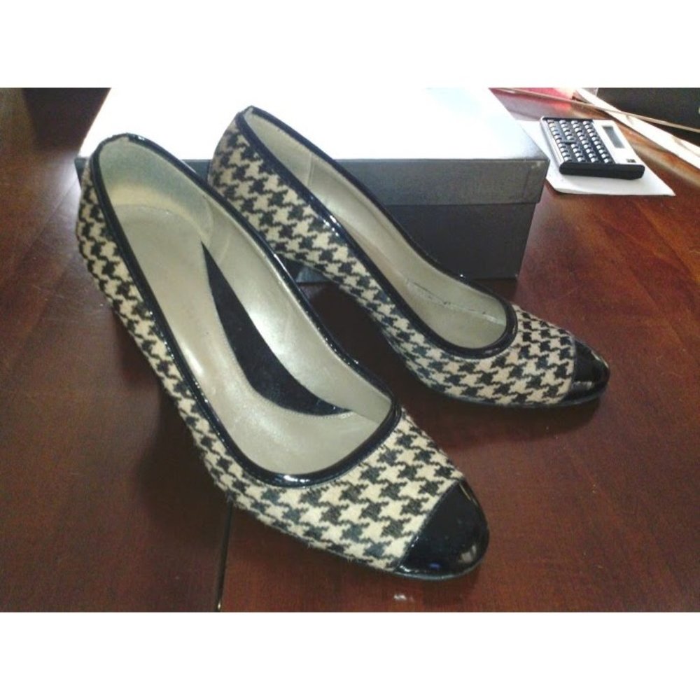 Made In Italy Haircalf Leather Pumps 8. Worn Fewer Than Five Times. Tts